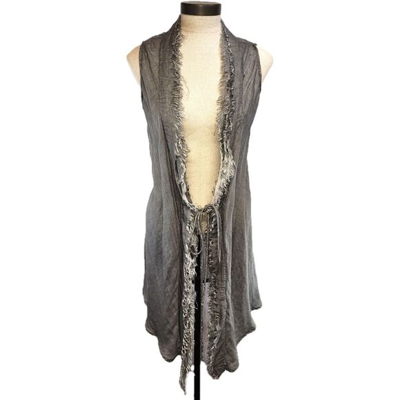 Tops - Hazel Brown Sleeveless Fringed Grey Cardigan Size Small